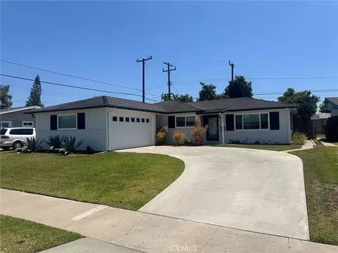 3132 Samoa, Costa Mesa, CA 92626