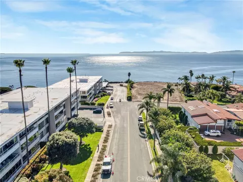 32700 Coastsite Dr #102, Rancho Palos Verdes, CA 90275