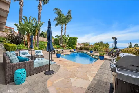 29345 Quailwood Dr, Rancho Palos Verdes, CA 90275