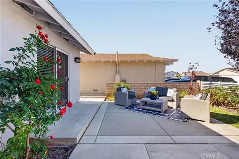 Exterior - 24729 Neptune Ave, Carson, CA 90745 photo 5 of 12