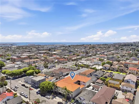 635 W 15th St, San Pedro, CA 90731