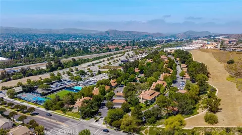 View/Area - 2731 Erringer #71, Simi Valley, CA 93065 photo 2 of 4