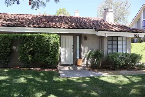 Exterior - 929 Thistlegate, Oak Park, CA 91377 photo 3 of 8