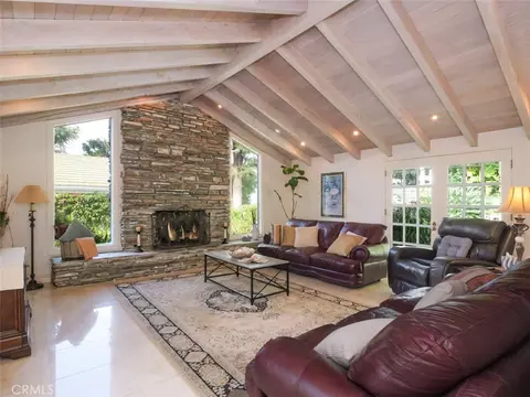 Living - 14 Georgeff, Rolling Hills, CA 90274 photo 5 of 7