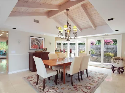 Dining - 14 Georgeff, Rolling Hills, CA 90274 photo 3 of 3