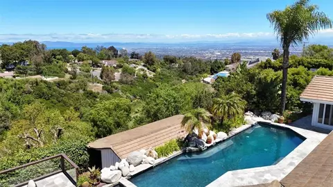 Exterior - 14 Georgeff, Rolling Hills, CA 90274 photo 19 of 19