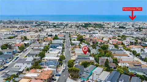 1049 3rd St, Hermosa Beach, CA 90254