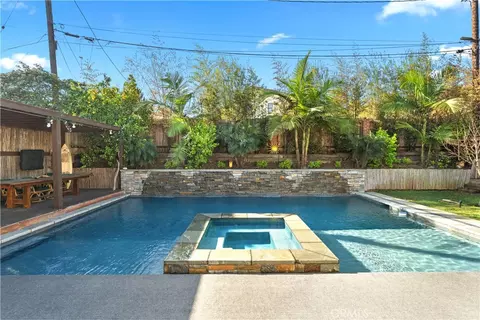 5610 W Carson, Torrance, CA 90503