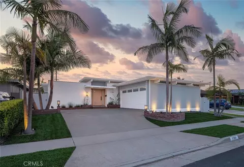 17391 Alta Vista Cir, Huntington Beach, CA 92647