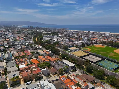 702 10th, Hermosa Beach, CA 90254