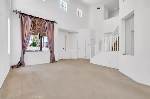 Living - 29032 Lockhaven, Menifee, CA 92584 photo 4 of 11