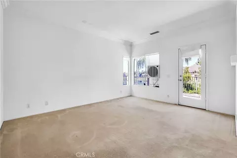 Living - 29032 Lockhaven, Menifee, CA 92584 photo 1 of 11