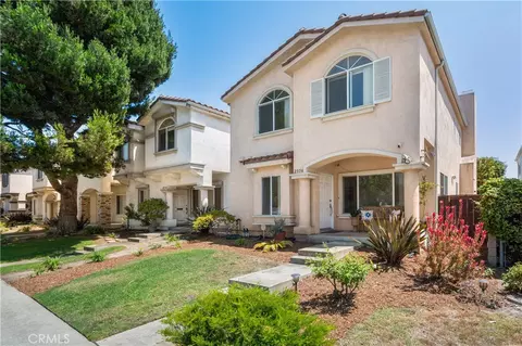 2556 W 235th St, Torrance, CA 90505