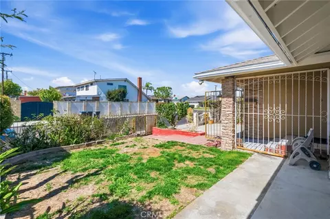 Exterior - 332 W 231st St, Carson, CA 90745 photo 11 of 11