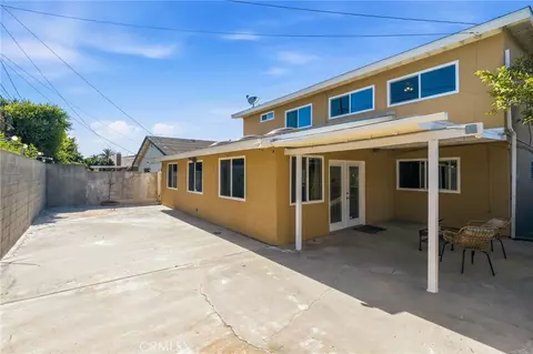 Exterior - 332 W 231st St, Carson, CA 90745 photo 5 of 11