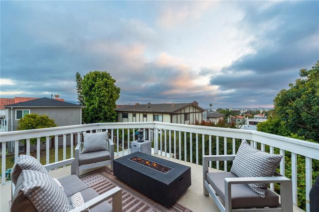 217 S Helberta Ave #5, Redondo Beach, CA 90277