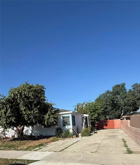 3118 Easy Ave, Long Beach, CA 90810
