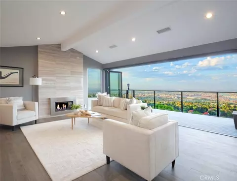 29722 Grandpoint Ln, Rancho Palos Verdes, CA 90275