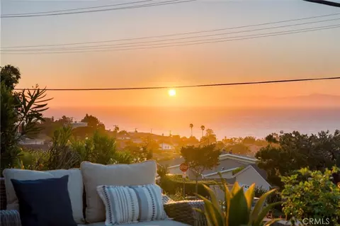 910 Calle Miramar, Redondo Beach, CA 90277