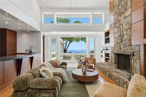 Living - 18 E Crest Rd, Rolling Hills, CA 90274 photo 7 of 9