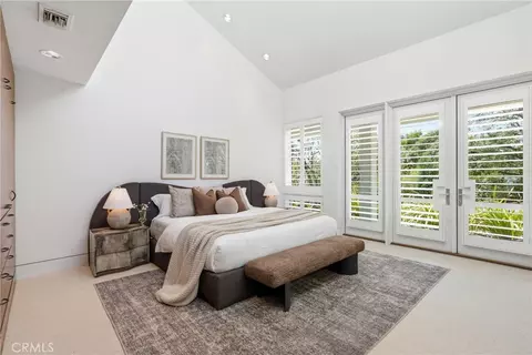 Bedroom - 18 E Crest Rd, Rolling Hills, CA 90274 photo 1 of 8