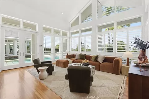 Living - 18 E Crest Rd, Rolling Hills, CA 90274 photo 9 of 9