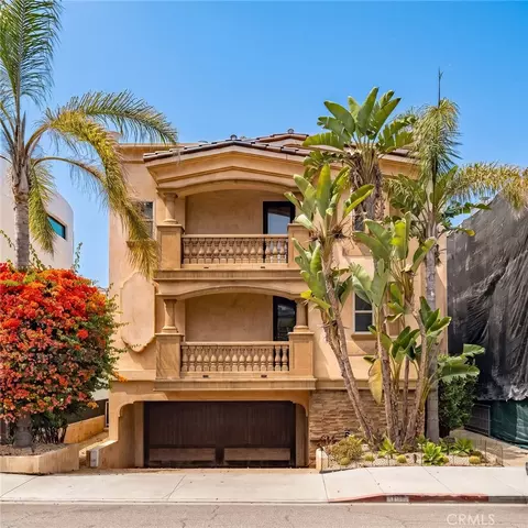 1105 Manhattan, Hermosa Beach, CA 90254