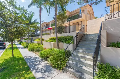 2106 Washington, Torrance, CA 90501