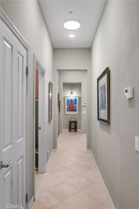 Entry Way - 3701 Avondale Ln, Oxnard, CA 93036 photo 3 of 5