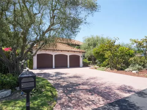 23 Country Meadow Rd, Rolling Hills Estates, CA 90274
