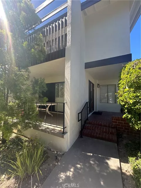 6300 Ridgemar Ct, Rancho Palos Verdes, CA 90275