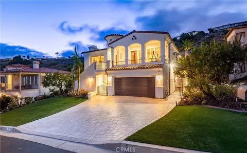 33 Nuvola Ct, Rancho Palos Verdes, CA 90275