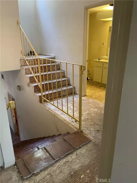 Entry Way - 294 S Marengo, Pasadena, CA 91101 photo 7 of 10