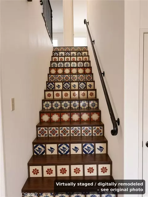 Entry Way - 294 S Marengo, Pasadena, CA 91101 photo 3 of 10