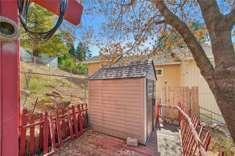 Exterior - 23840 Zuger Dr, Crestline, CA 92325 photo 3 of 11