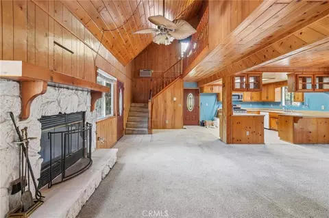 Living - 23840 Zuger Dr, Crestline, CA 92325 photo 5 of 6