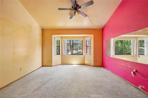 Bedroom - 23840 Zuger Dr, Crestline, CA 92325 photo 4 of 6