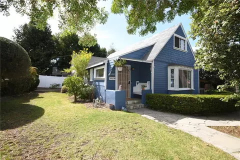 24263 Los Codona, Torrance, CA 90505