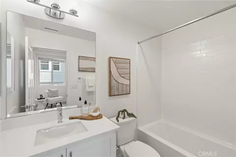 Other - 542 E Imperial Ave, El Segundo, CA 90245 photo 8 of 10