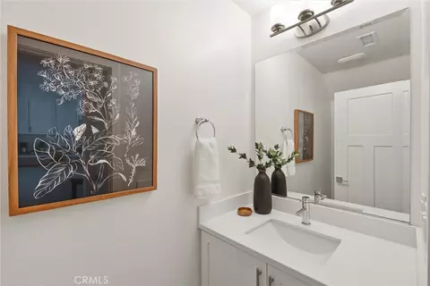 Bath - 542 E Imperial Ave, El Segundo, CA 90245 photo 2 of 4