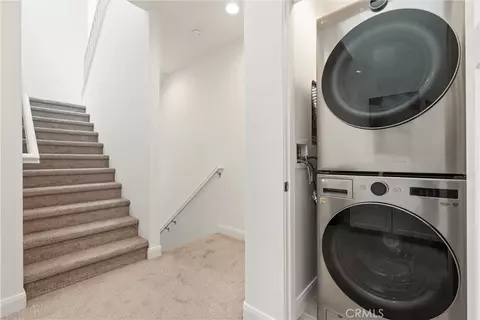 Other - 542 E Imperial Ave, El Segundo, CA 90245 photo 5 of 10