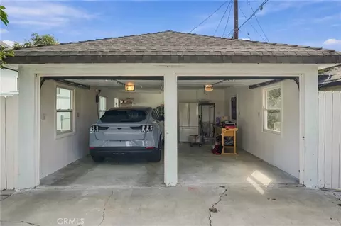 Exterior - 1100 E Whiting Ave, Fullerton, CA 92831 photo 4 of 14