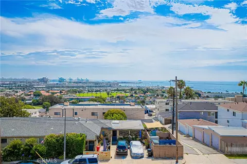 765 W 26th St #304, San Pedro, CA 90731