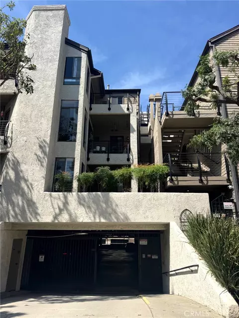 Other - 437 E Palm Ave #207, Burbank, CA 91501 photo 3 of 4