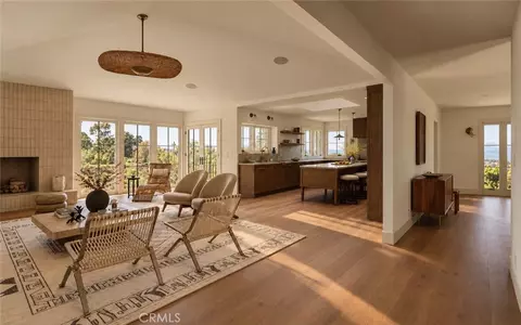 Living - 12 Georgeff Rd, Rolling Hills, CA 90274 photo 4 of 6