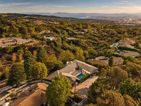 View/Area - 12 Georgeff Rd, Rolling Hills, CA 90274 photo 2 of 3