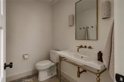 Bath - 12 Georgeff Rd, Rolling Hills, CA 90274 photo 8 of 8