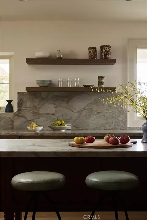 Kitchen - 12 Georgeff Rd, Rolling Hills, CA 90274 photo 7 of 8