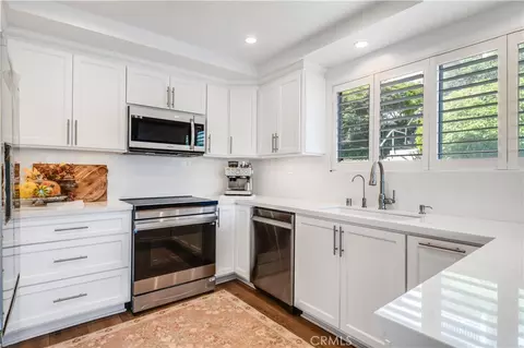 32679 Seagate, Rancho Palos Verdes, CA 90275