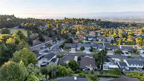 5038 Blackhorse Rd, Rancho Palos Verdes, CA 90275